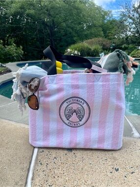 🪽 NWT Victoria's Secret Angel Essentials Terry Stripe Beach Tote Bag Pink